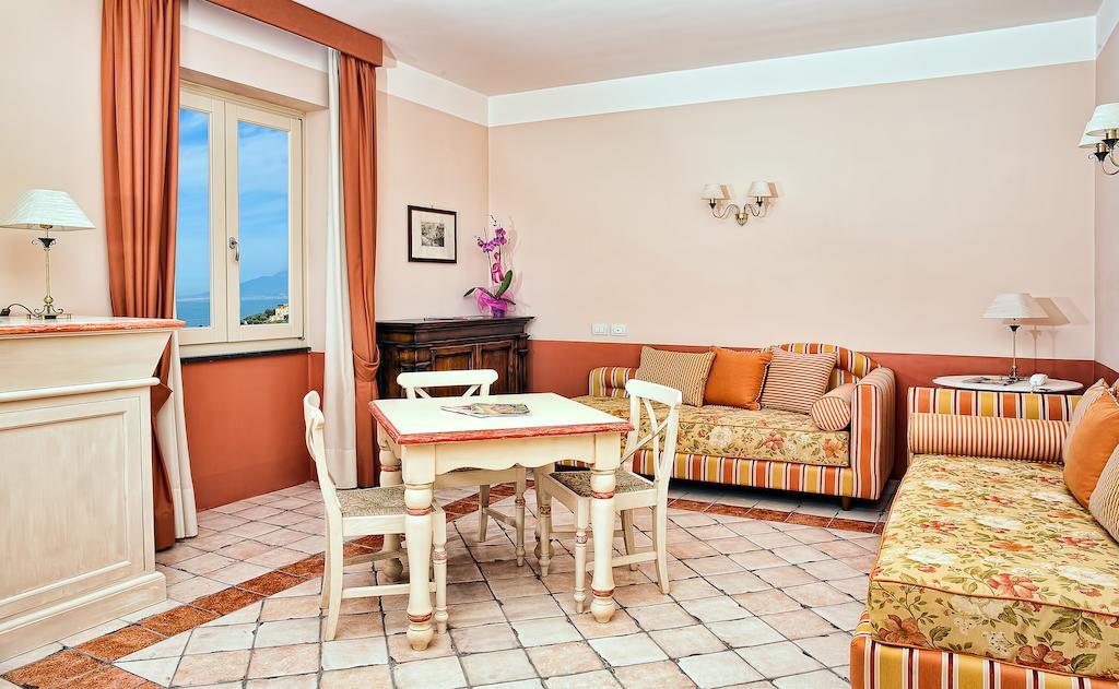 Villa Sabrina Relais Sorrento Bilik gambar